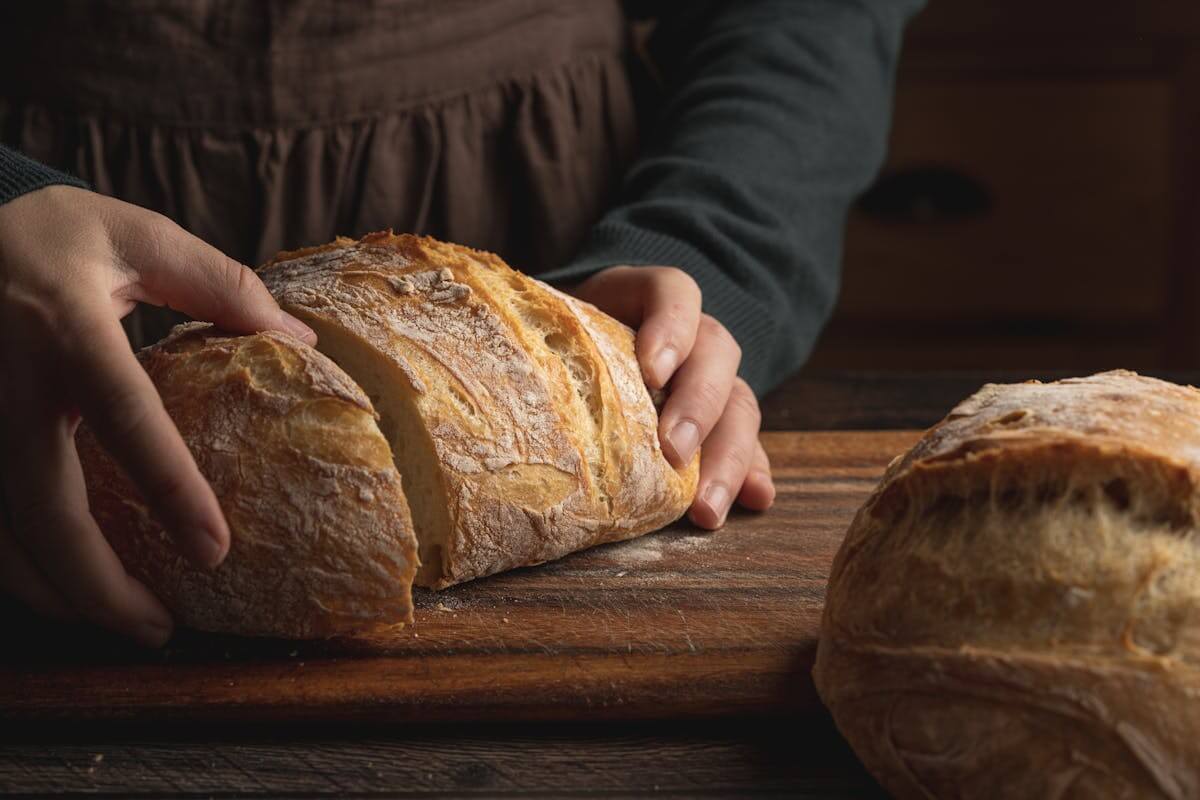 condividere il pane fatto in casa, un rituale per Lammas