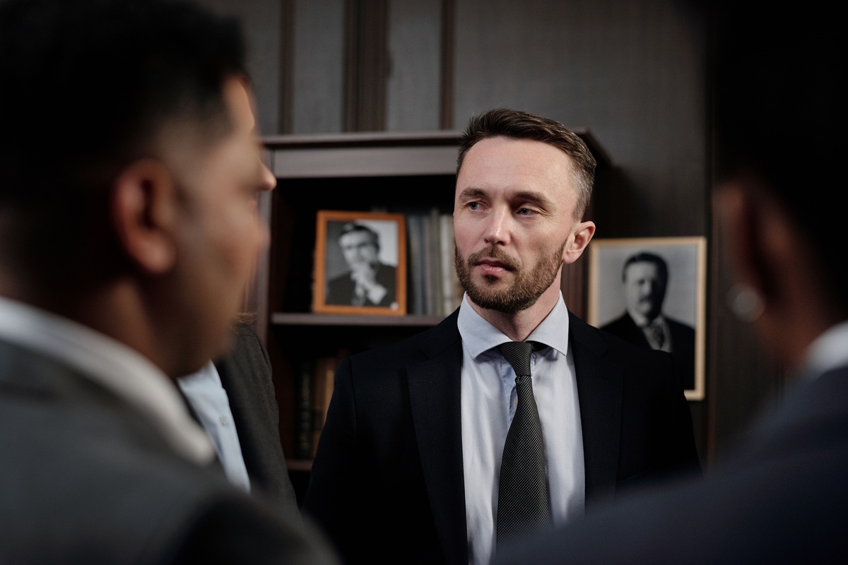 Uomo d'affari in un ufficio
